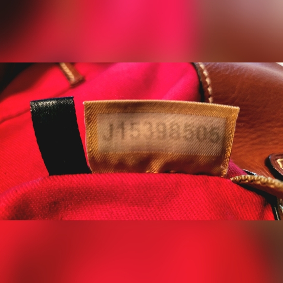 EUC ☆ D&B XL Courtney Shoulder Sac - Picture 9 of 16